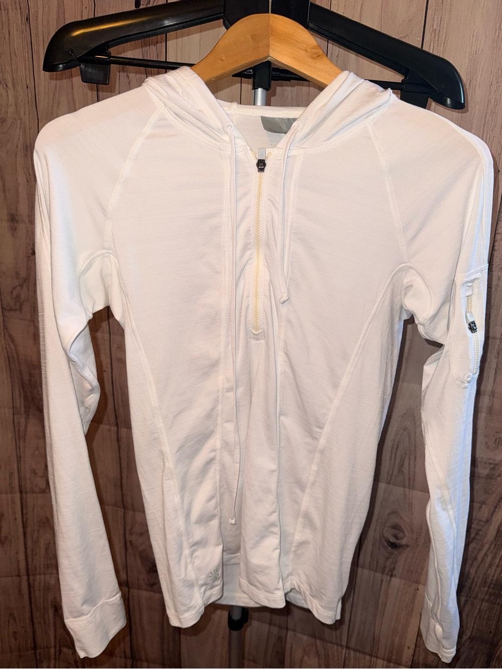 Athleta Pacifica Hoodie Full Zip Lightweight Thumbholes Zip Pockets- Size Small